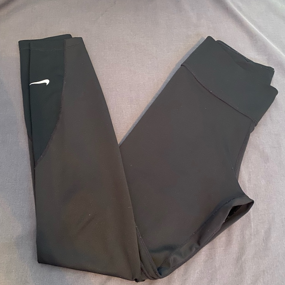 nike black leggings